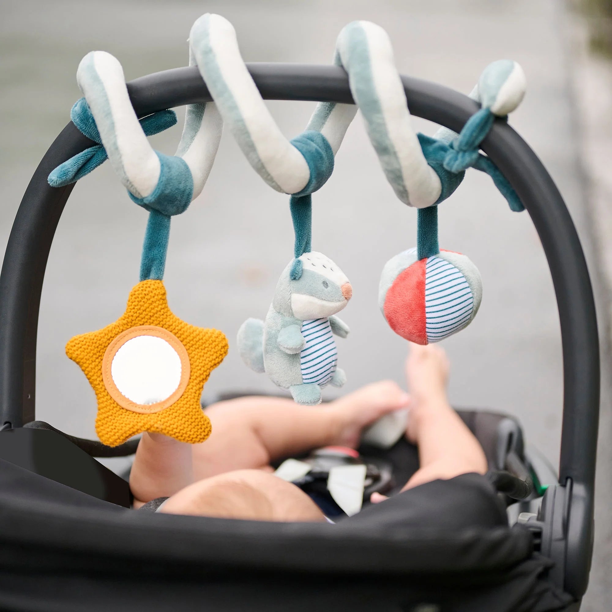 Cot Hanging Toy - Felix & Leo - 27 cm - Dusty blue