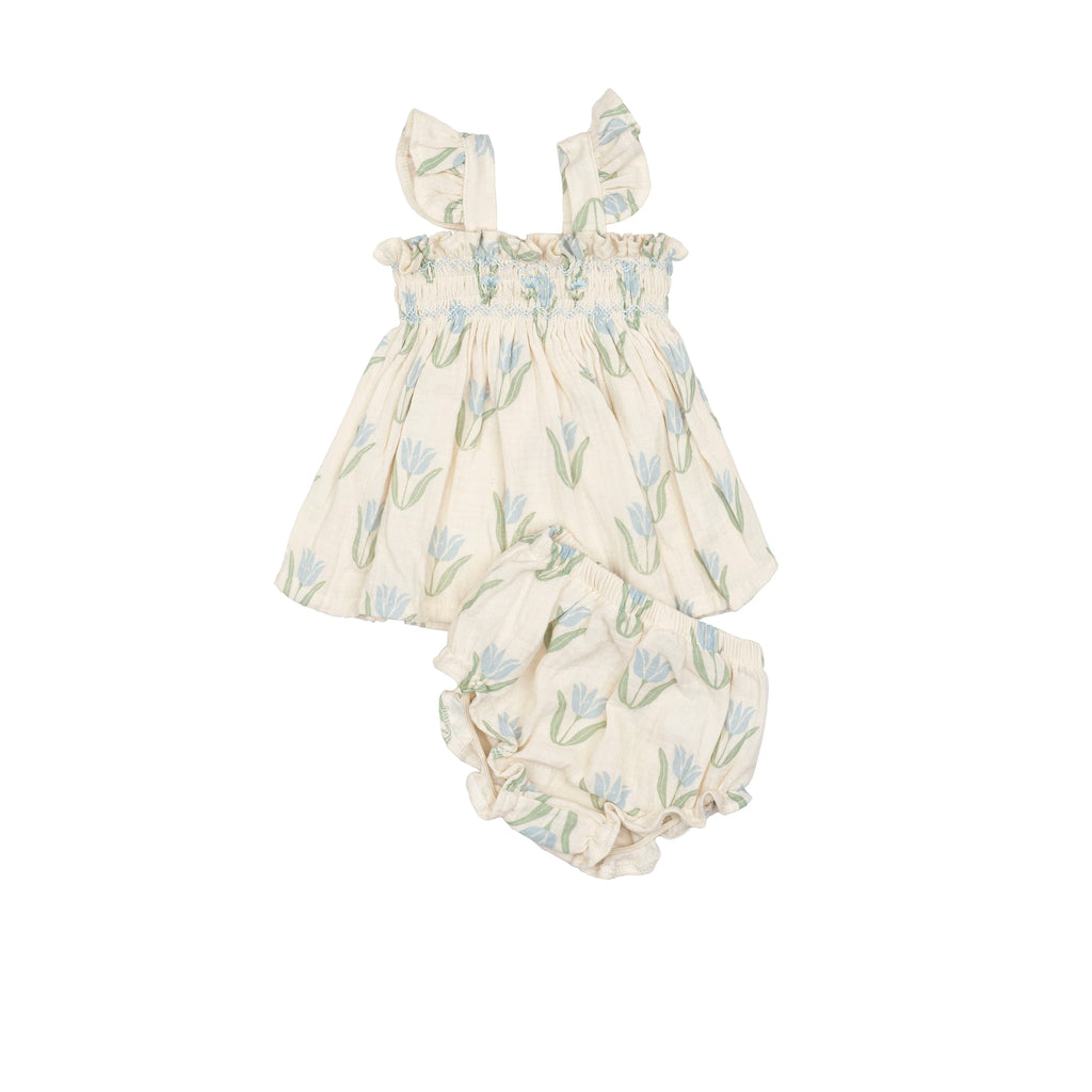 Flutter Set in Blue Tulip