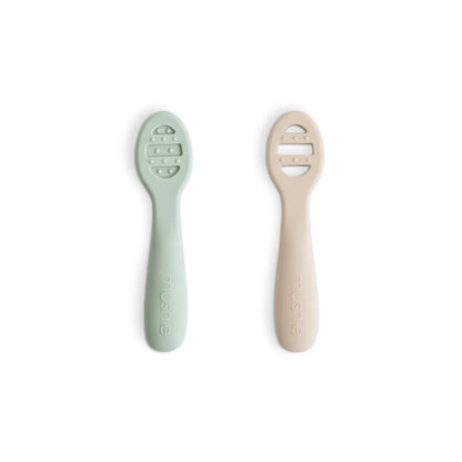 First Feeding Baby Spoons 2-Pack- Cambridge Blue/Shifting Sand