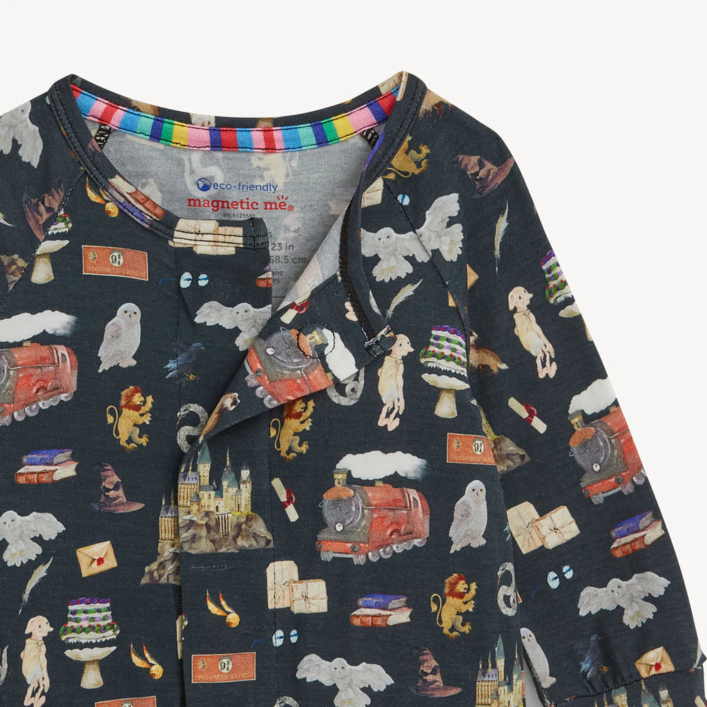 Warner Bros. | Harry Potter First Year Modal Magnetic Convertible Coverall