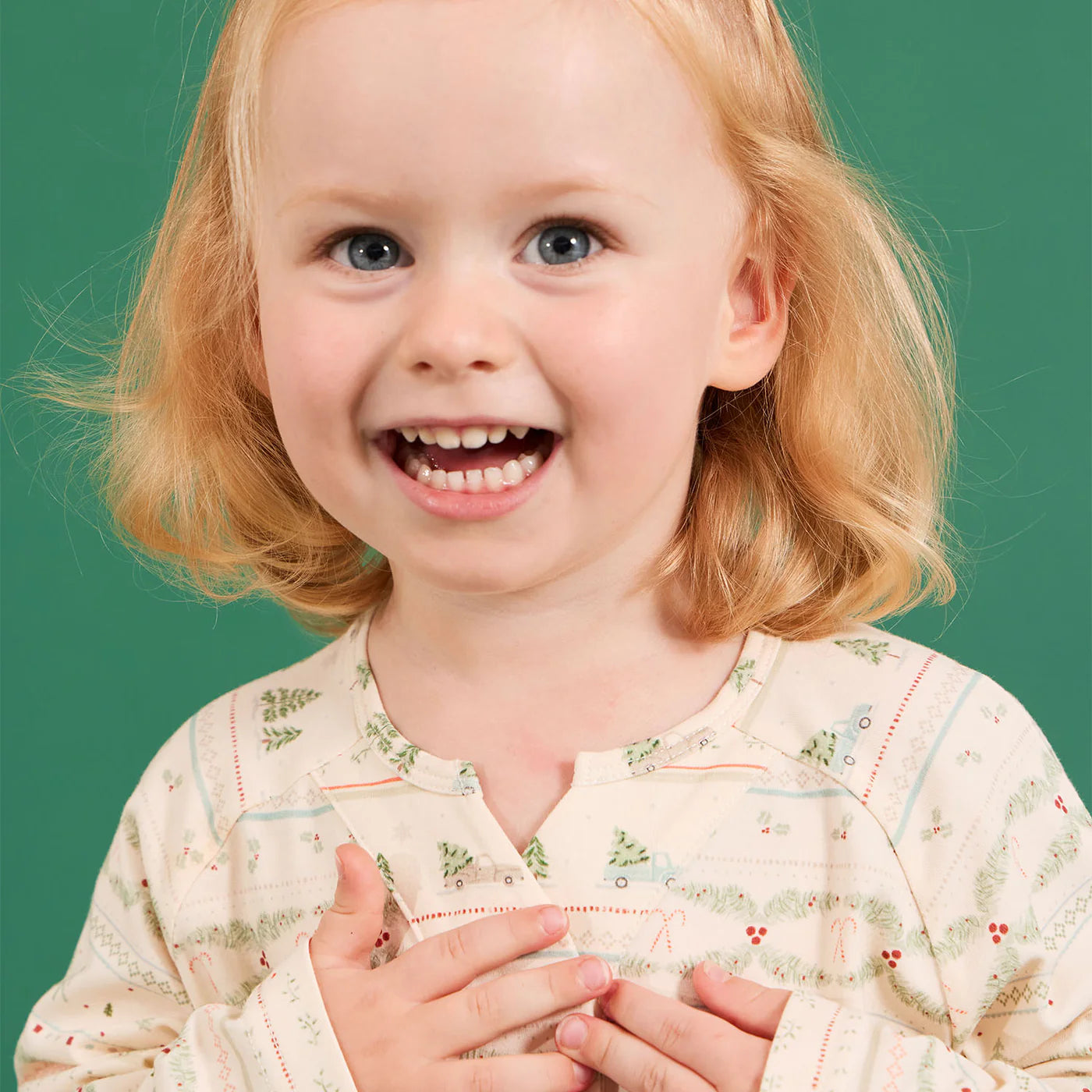 Time of Wonder RightFit™ Magnetic Nightgown