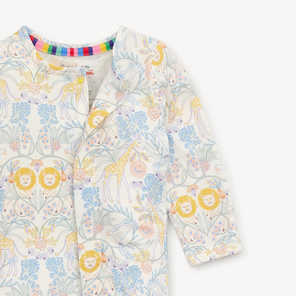 Nikki Menagerie Modal Footie