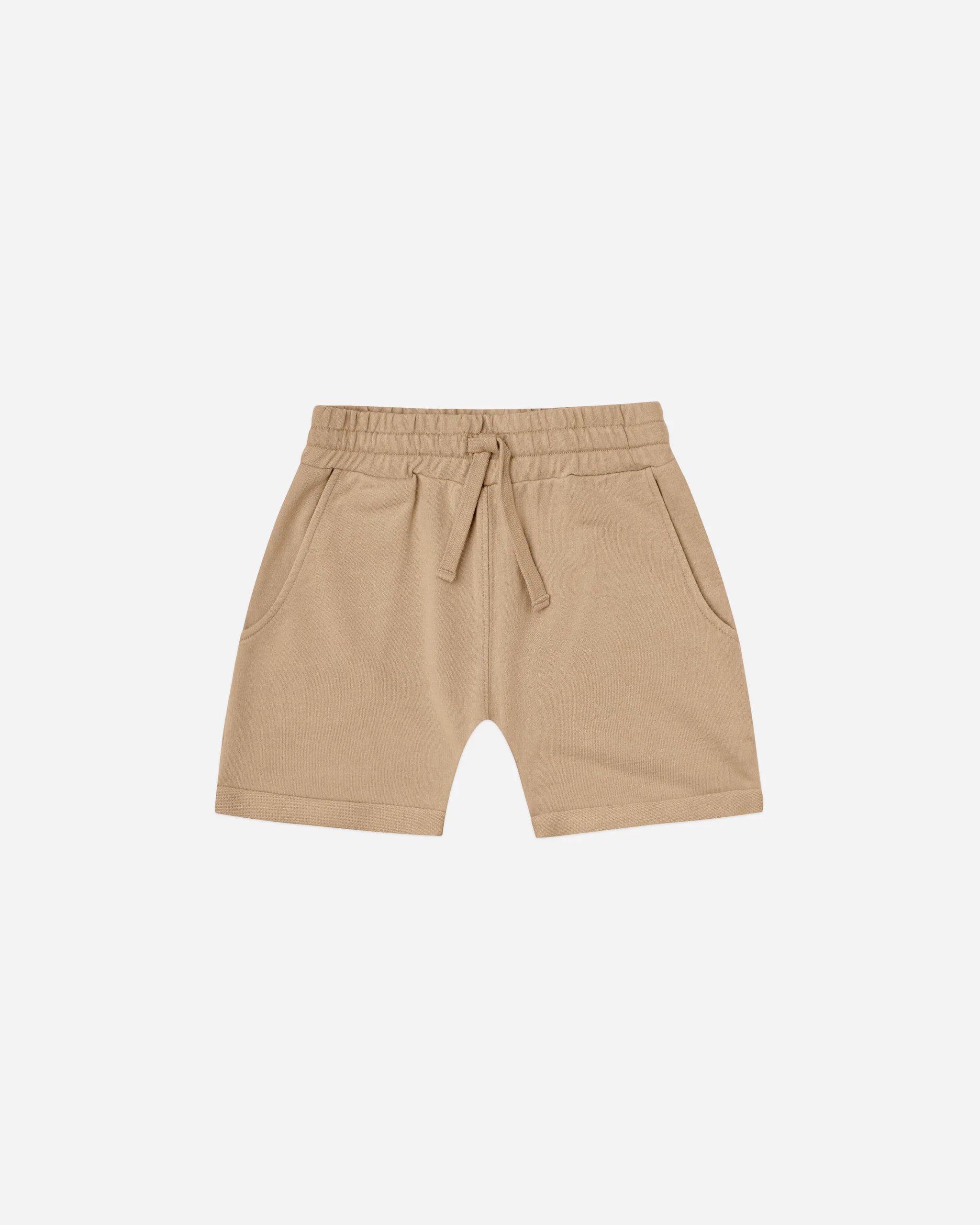 relaxed short || sand