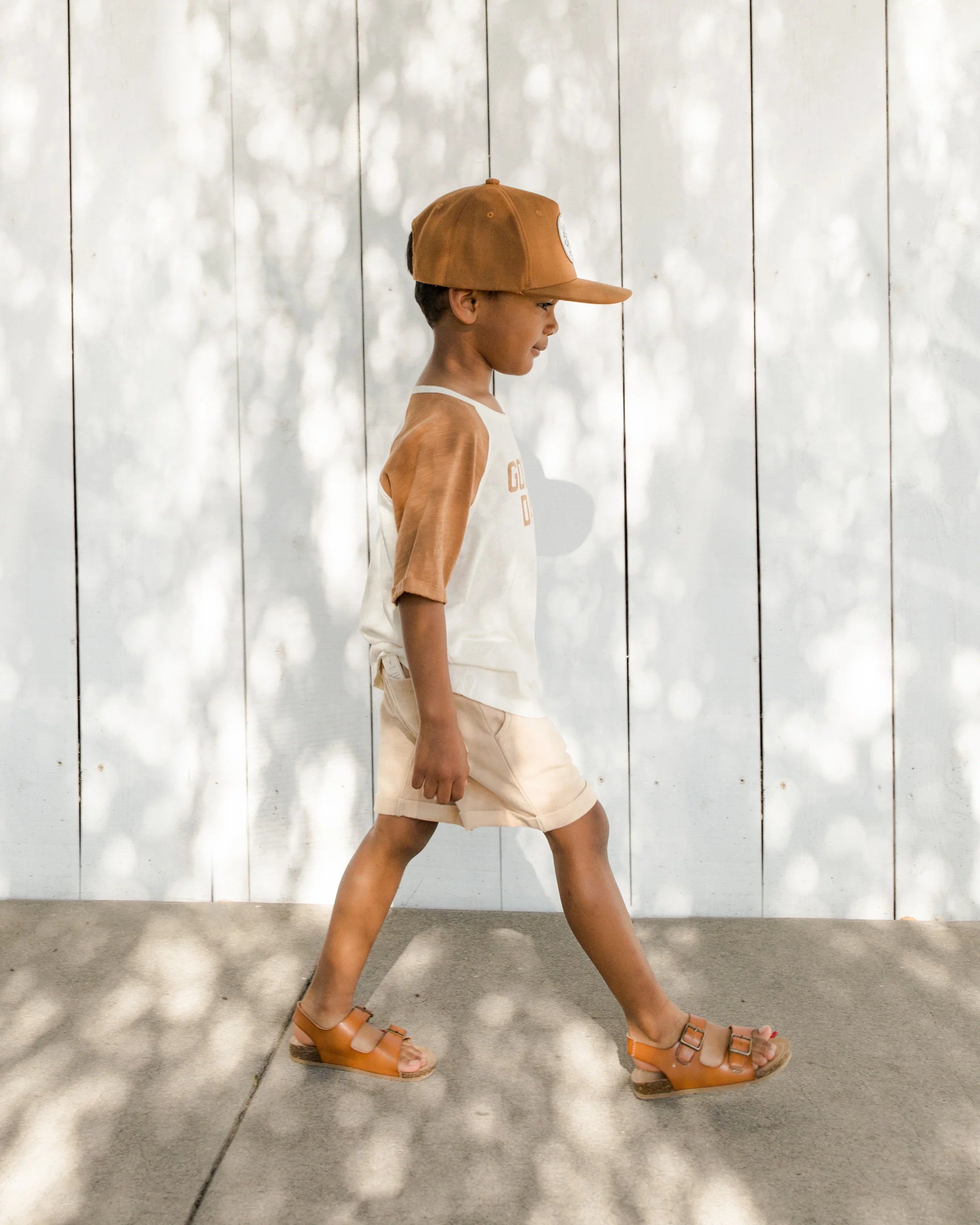 relaxed short || sand