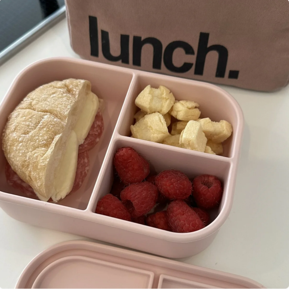 Ali+Oli Reusable Silicone Bento Box - 3 Compartments - Leakproof (Blush)