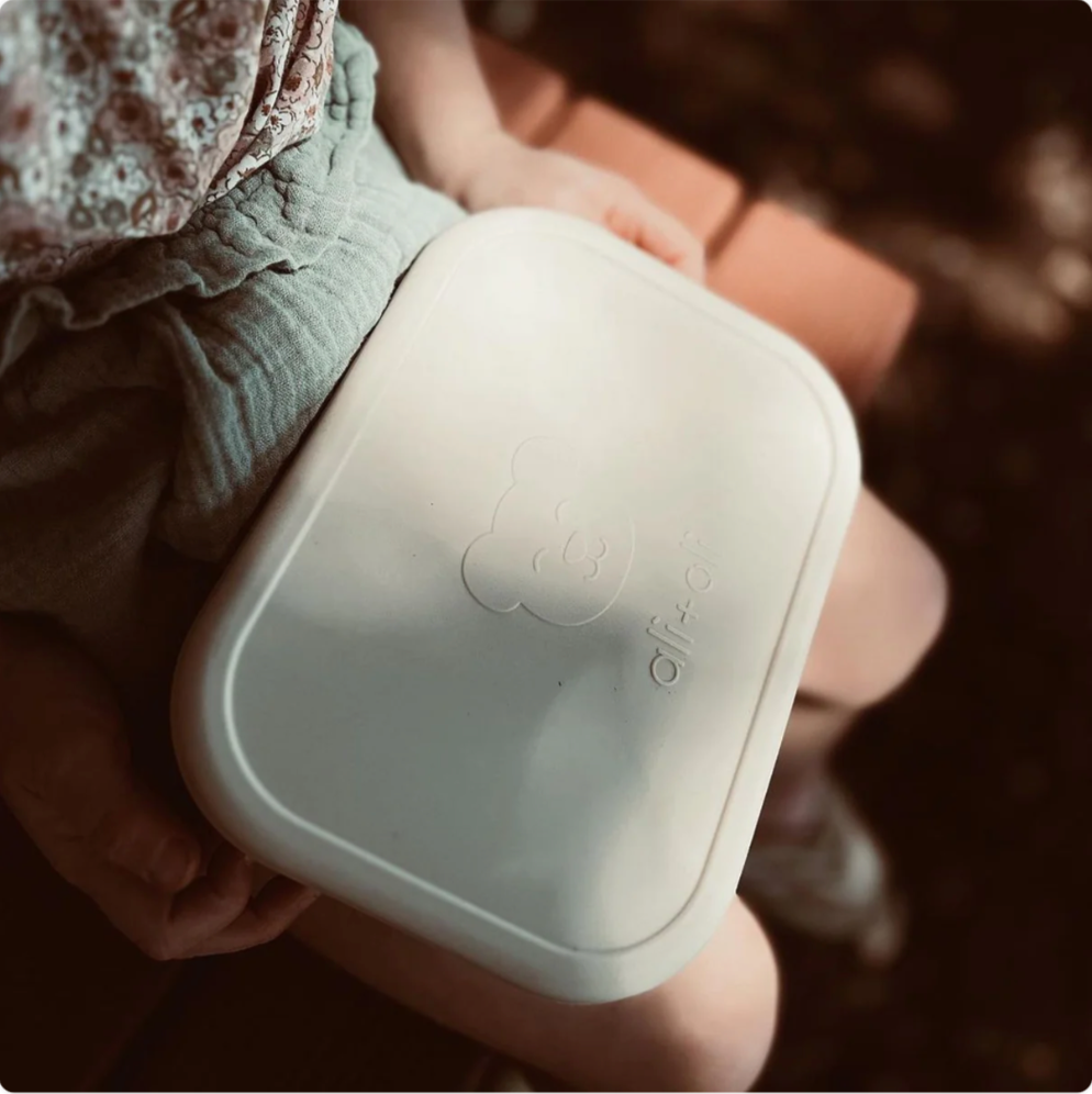 Ali+Oli Reusable Silicone Bento Box - 3 Compartments - Leakproof (Coco)