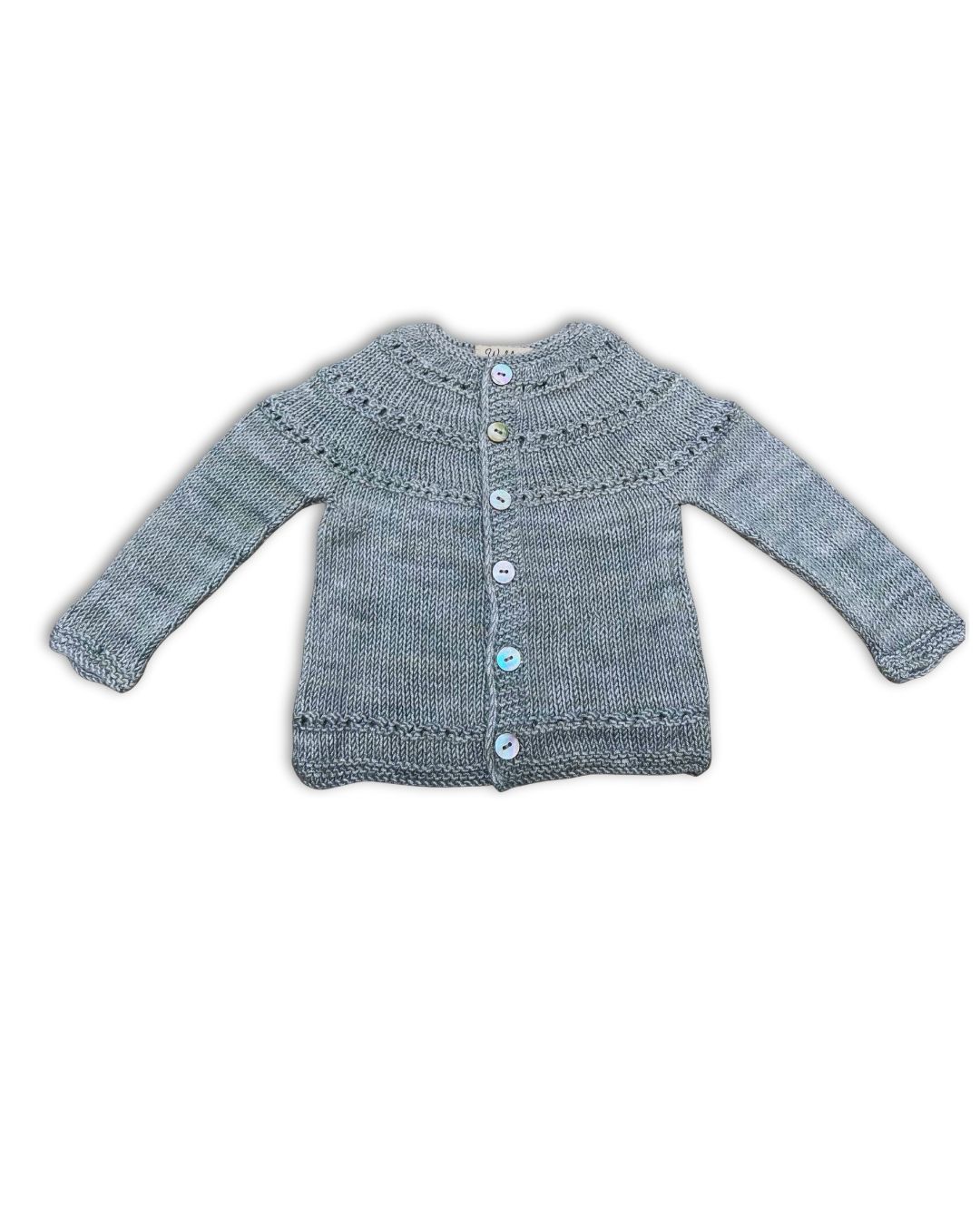 Sueter tejido bordado gris