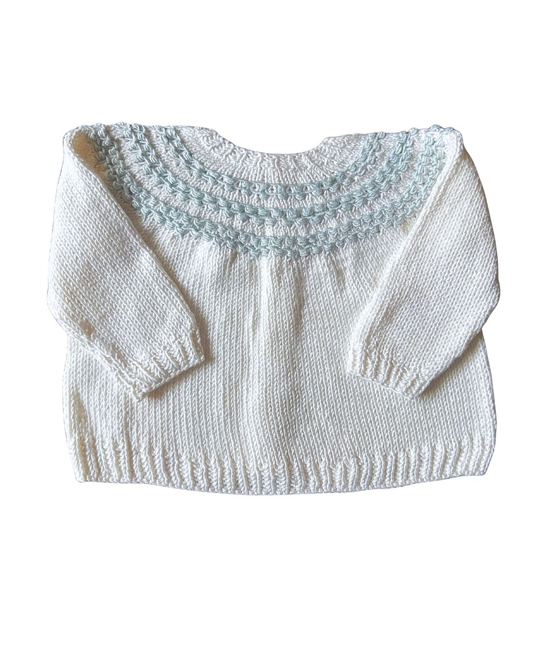 Sueter tejido bordado celeste