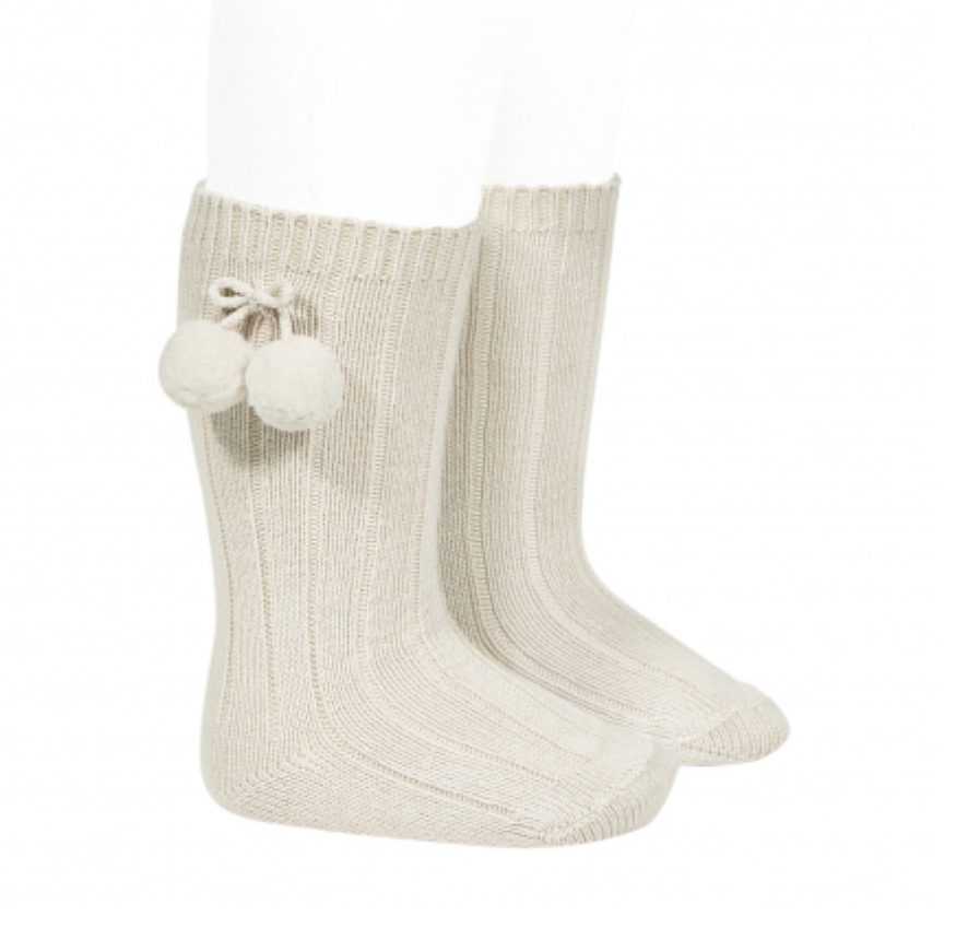 CALCETINES ALTOS CANALÉ ALGODÓN CÁLIDO BORLAS LINO