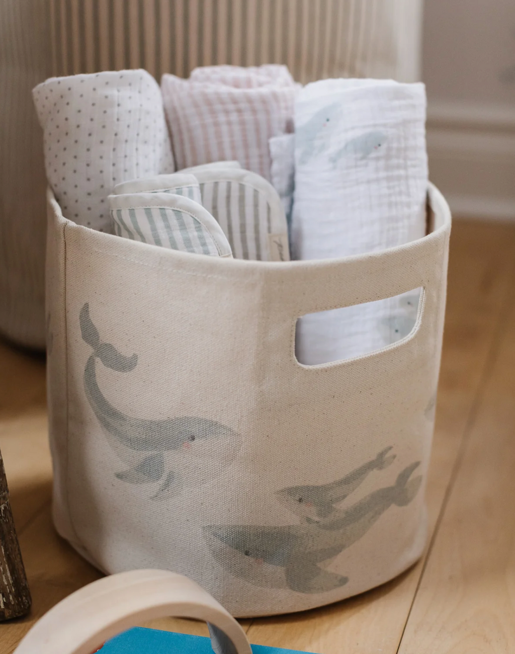 Printed Pint, Follow me Whale